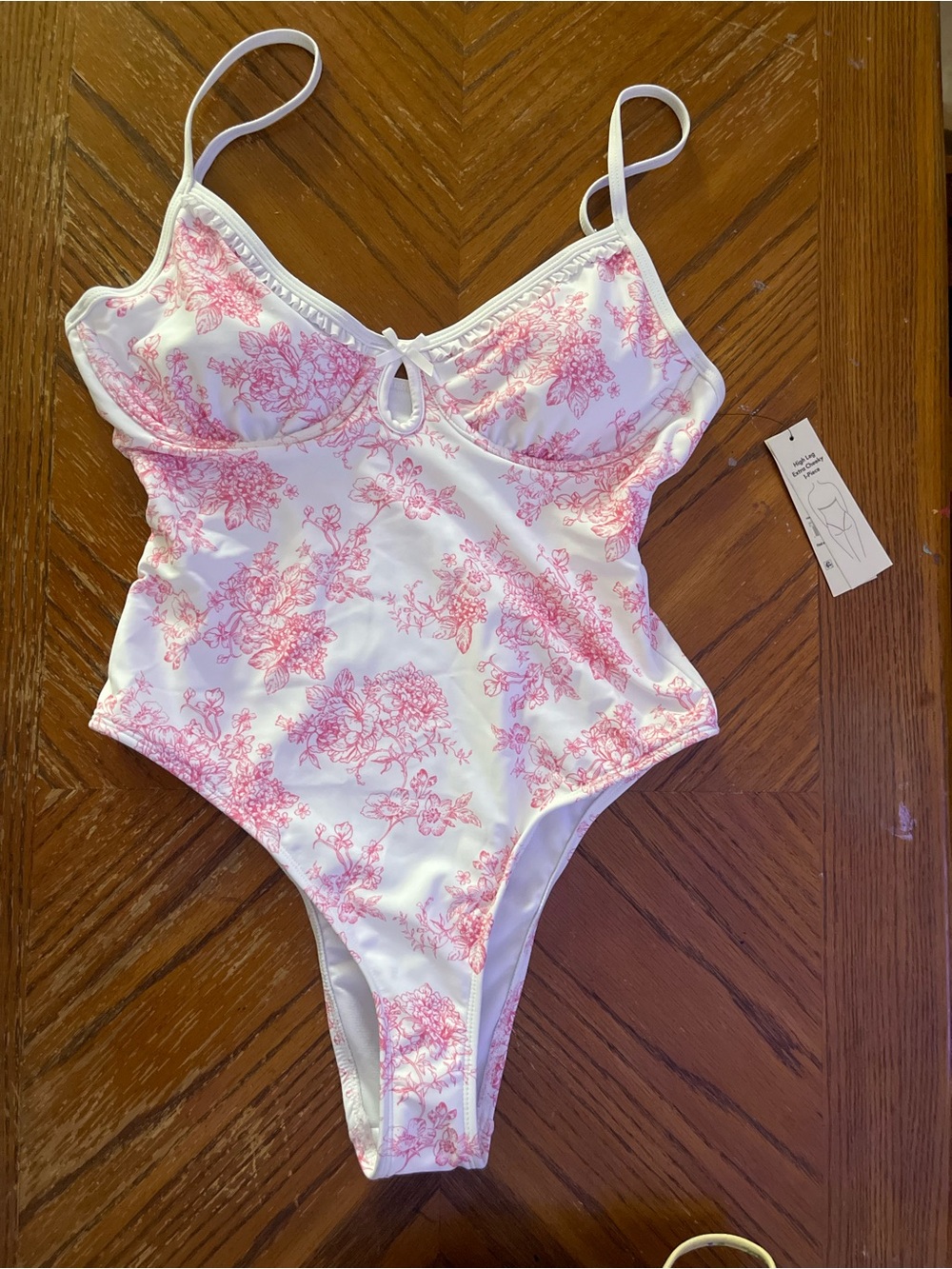 No Boundaries Underwire One-Piece Swimsuit Corsage Pink / Vivid White Size M NWT